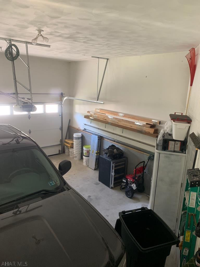 Maple Hollow - Residential