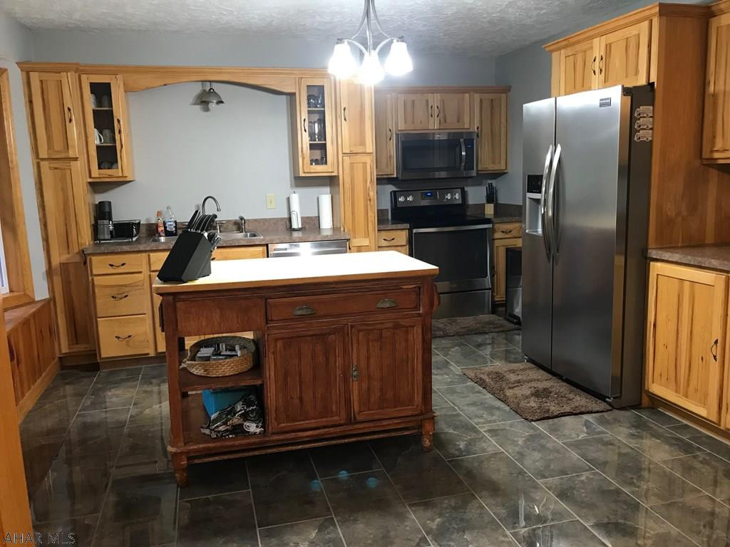 Maple Hollow - Residential