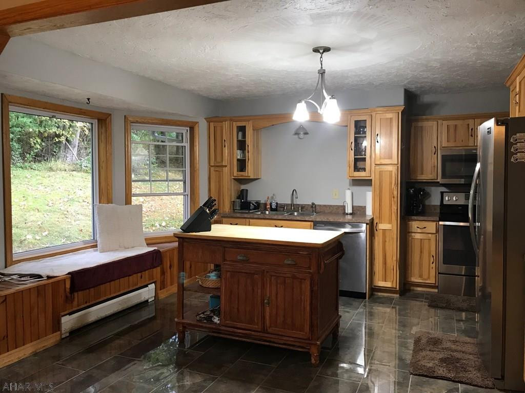 Maple Hollow - Residential