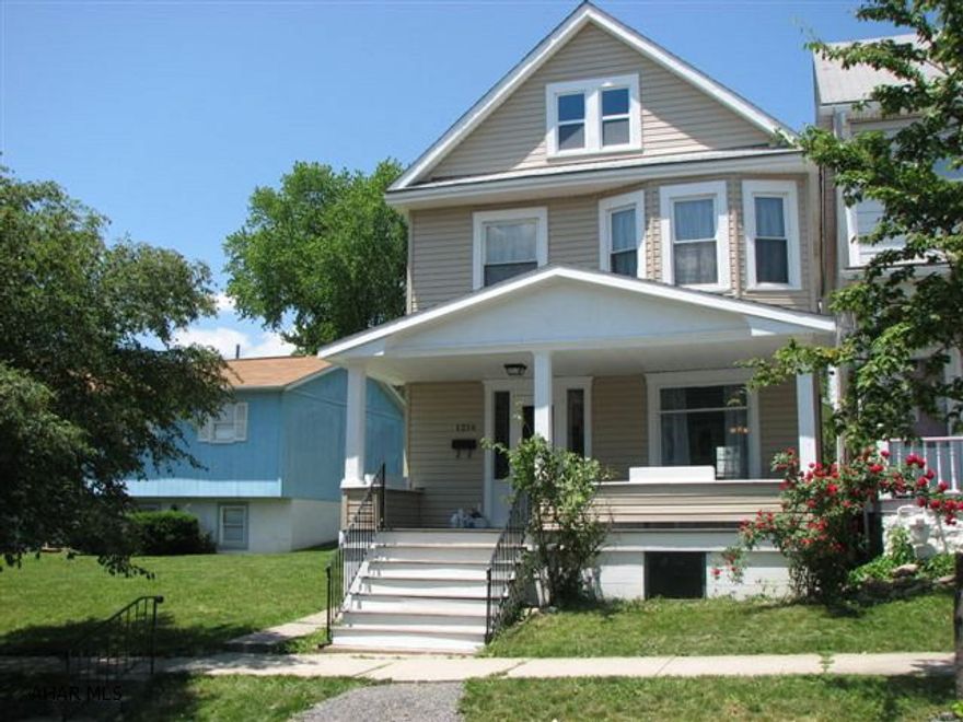 Completely remodeled home with new siding, paint, carpet & drywall. Oak kitchen, french doors to patio, eat-in kitchen area, huge master with walk-in closet and spacious walk-up attic.