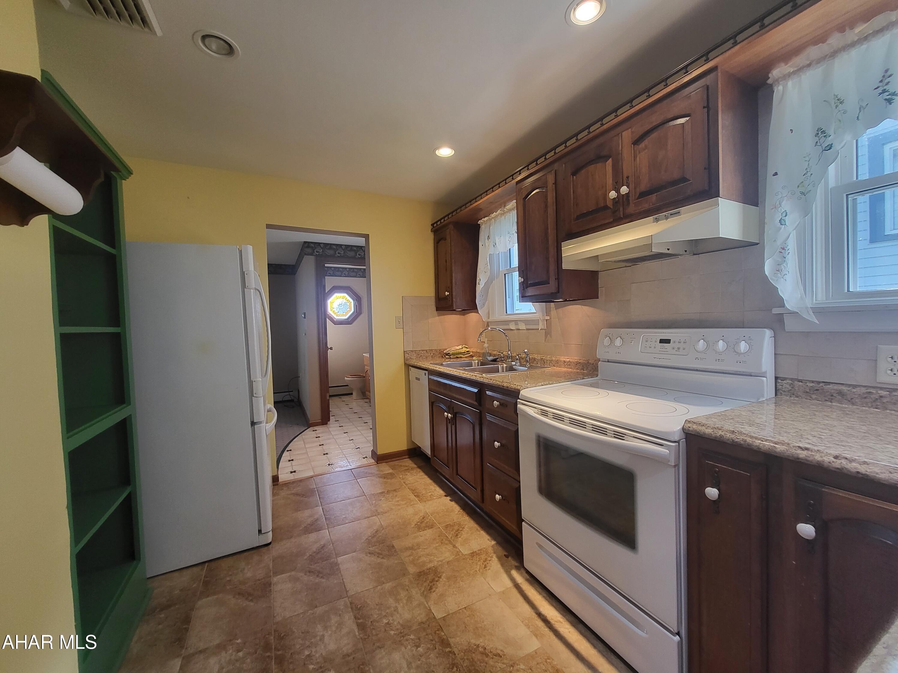 Unknown - Residential