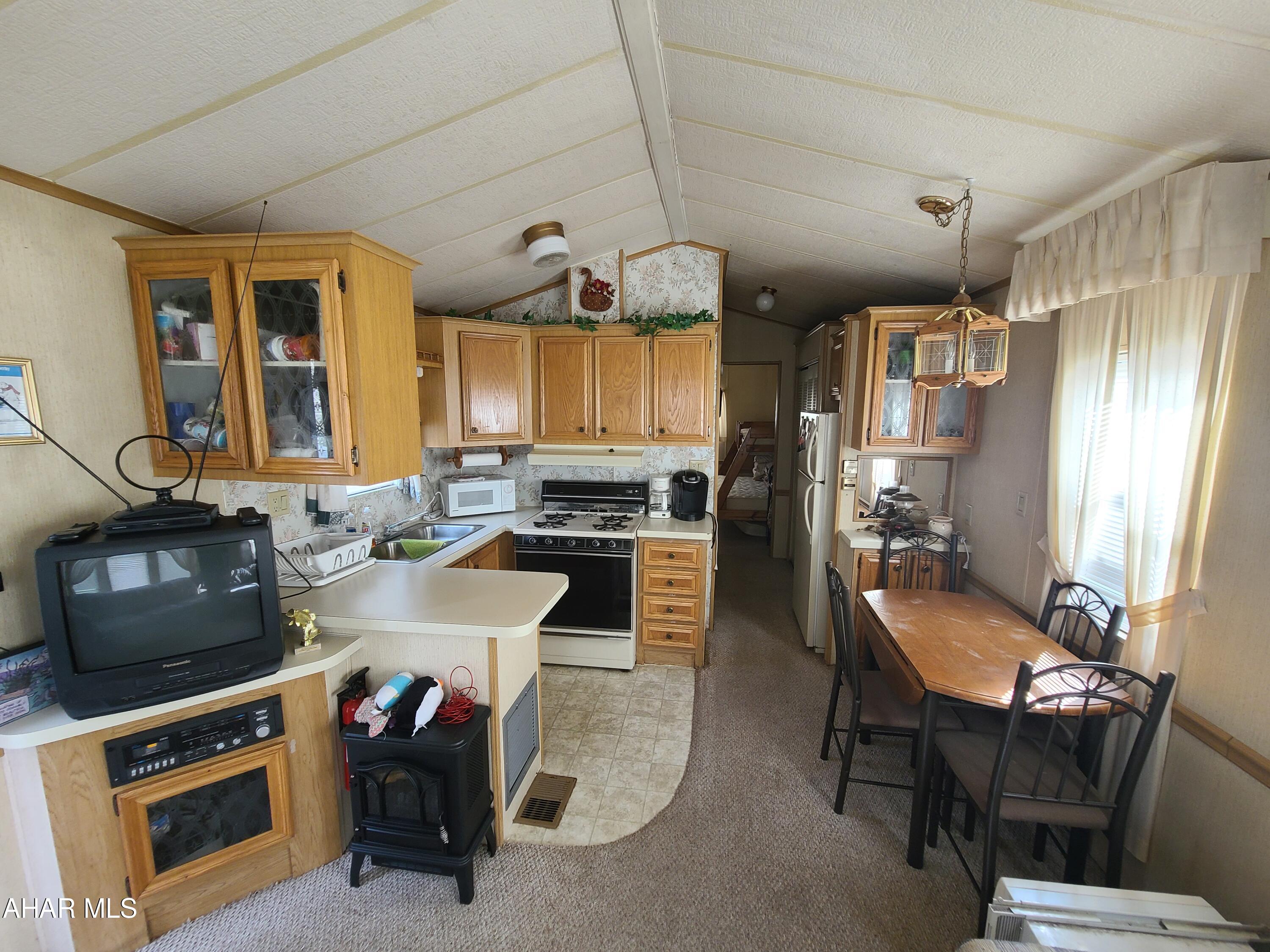 Glendale Yearound - Residential