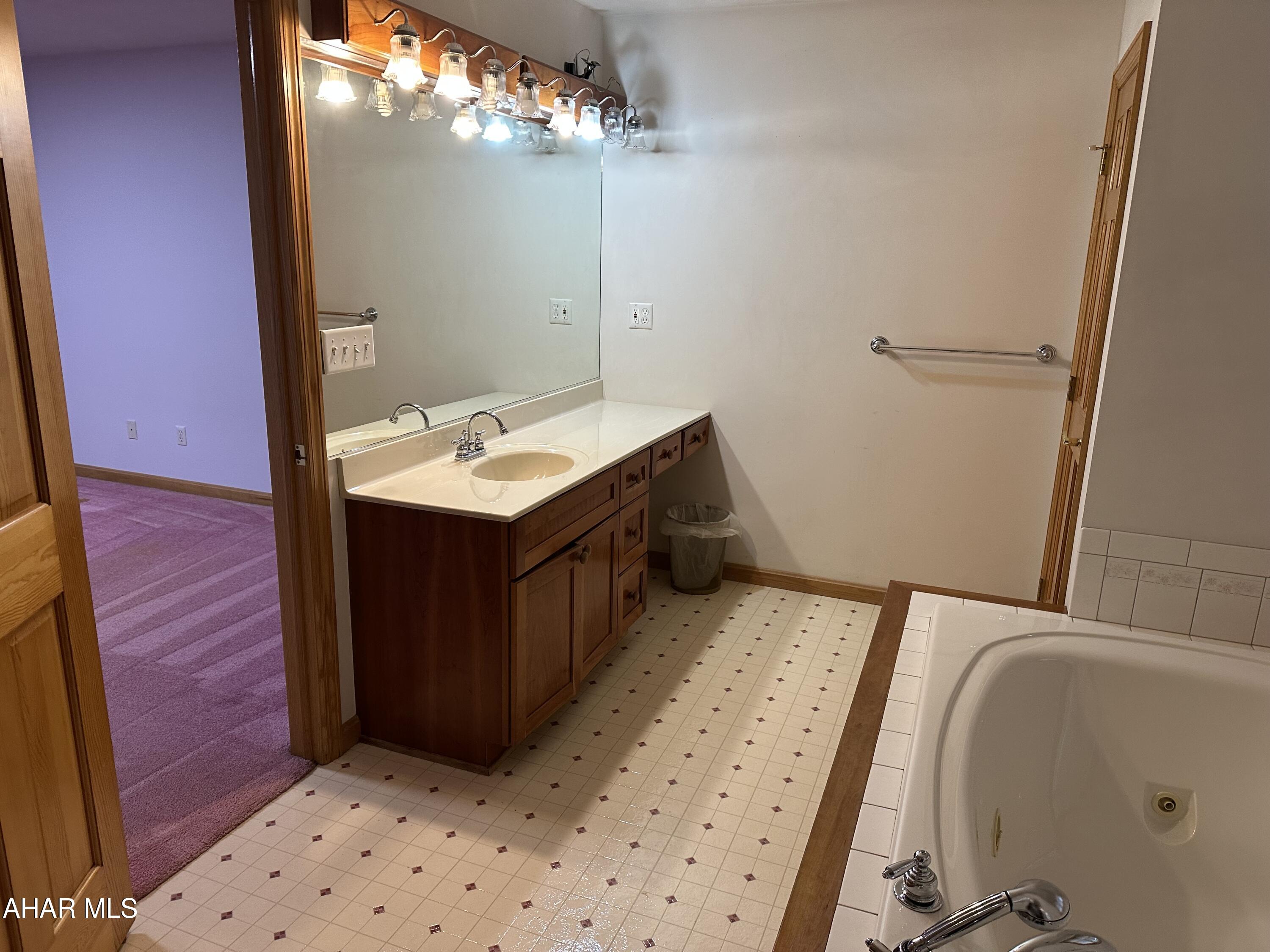 Edgewood Estates - Residential