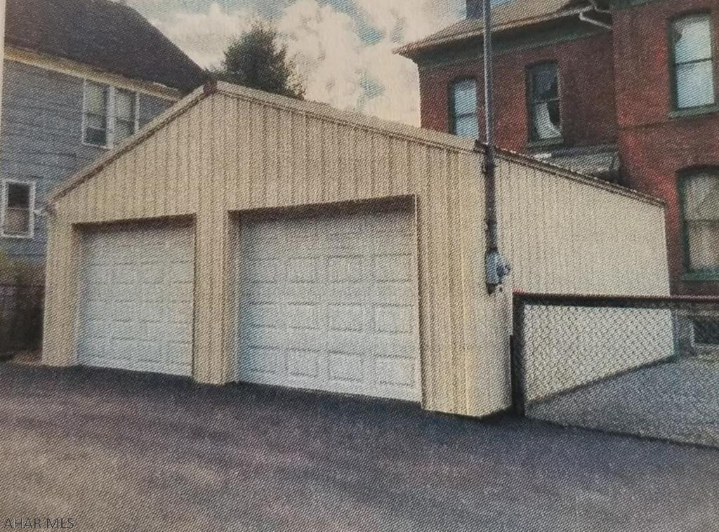 Unknown - Residential