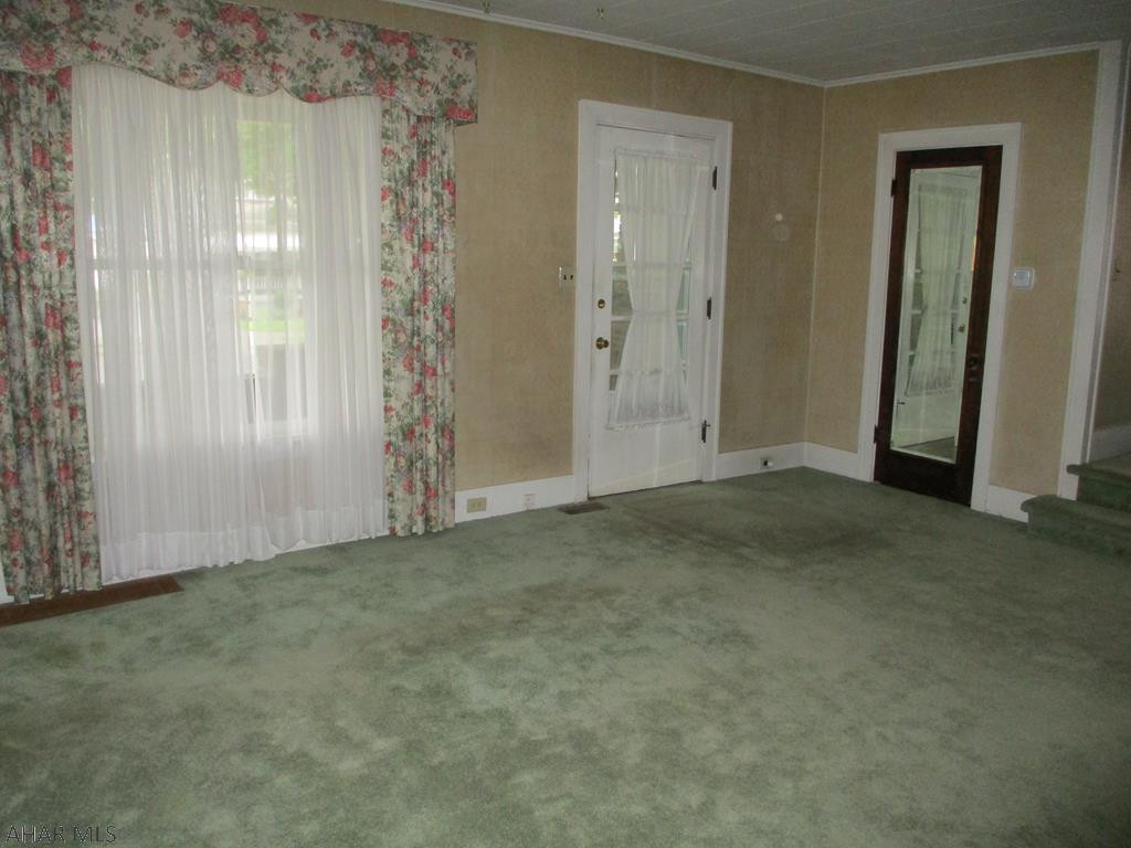 Llyswen - Residential