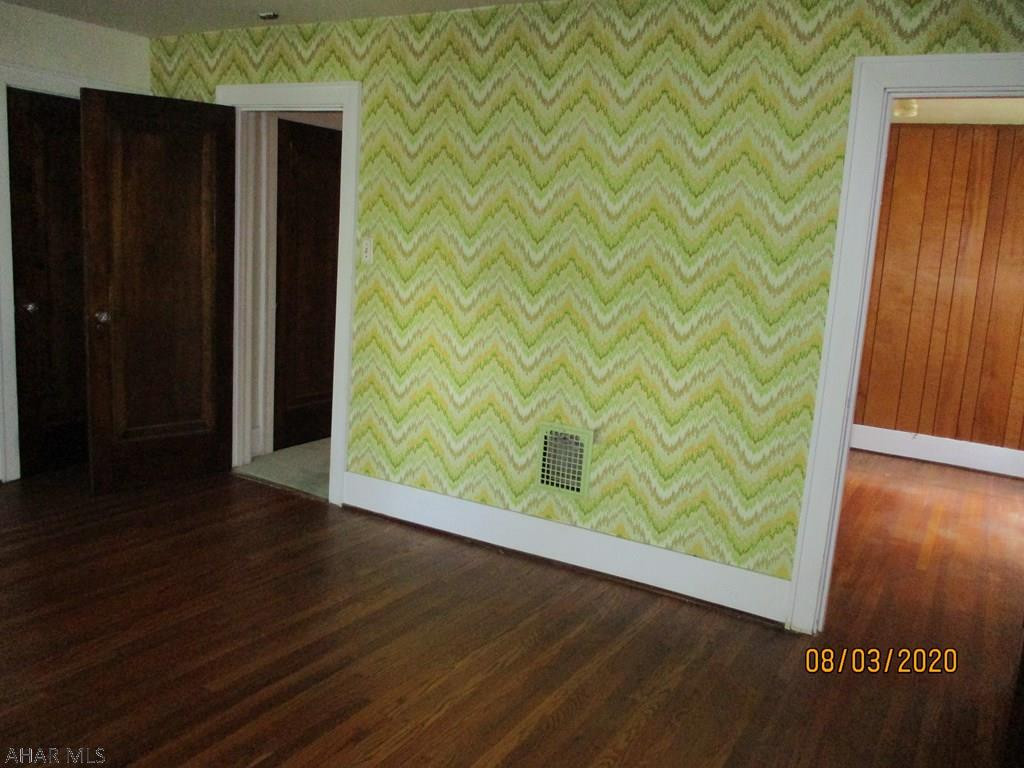 Llyswen - Residential