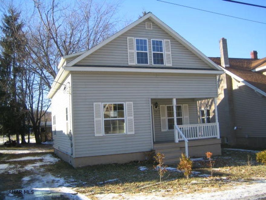 East Freedom vinyl Cape Cod home. Recently updated inside and out. Features beautiful kitchen with breakfast bar, formal dining and living rooms. 1st floor living with 1 bedroom, full bath and laundry all on first floor. 2nd floor with 2 large bedrooms and full bath. Thermo windows, off-street parking and nice, level yard. Property sold as-is. Seller will make no repairs. Offers must be submitted through HUD approved broker. Buyer pays both transfer taxes. Marketed by MMREM.com. More properties at www.HUDhomestore.com. Exclusive agency. Equal Housing Opportunity.