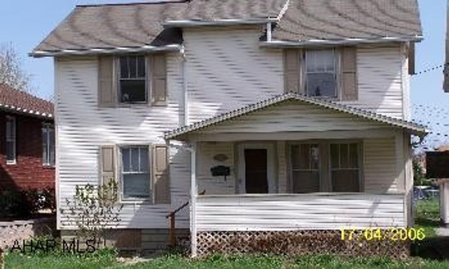 $1,000 Selling Agent Bonus.  Selling Agents can register for the bonus coupons @ www.homesteps.com for Selling Agent Bonus and Buyer(Owner Occupied) Closing Cost Discount Coupon. $1,000 Selling Agent Bonus.  Selling Agents can register for the bonus coupons @ www.homesteps.com for Selling Agent Bonus and Buyer(Owner Occupied) Closing Cost Discount Coupon.Freshly painted, new carpet and laminate flooring - kitchen new w/ space for a dishwasher