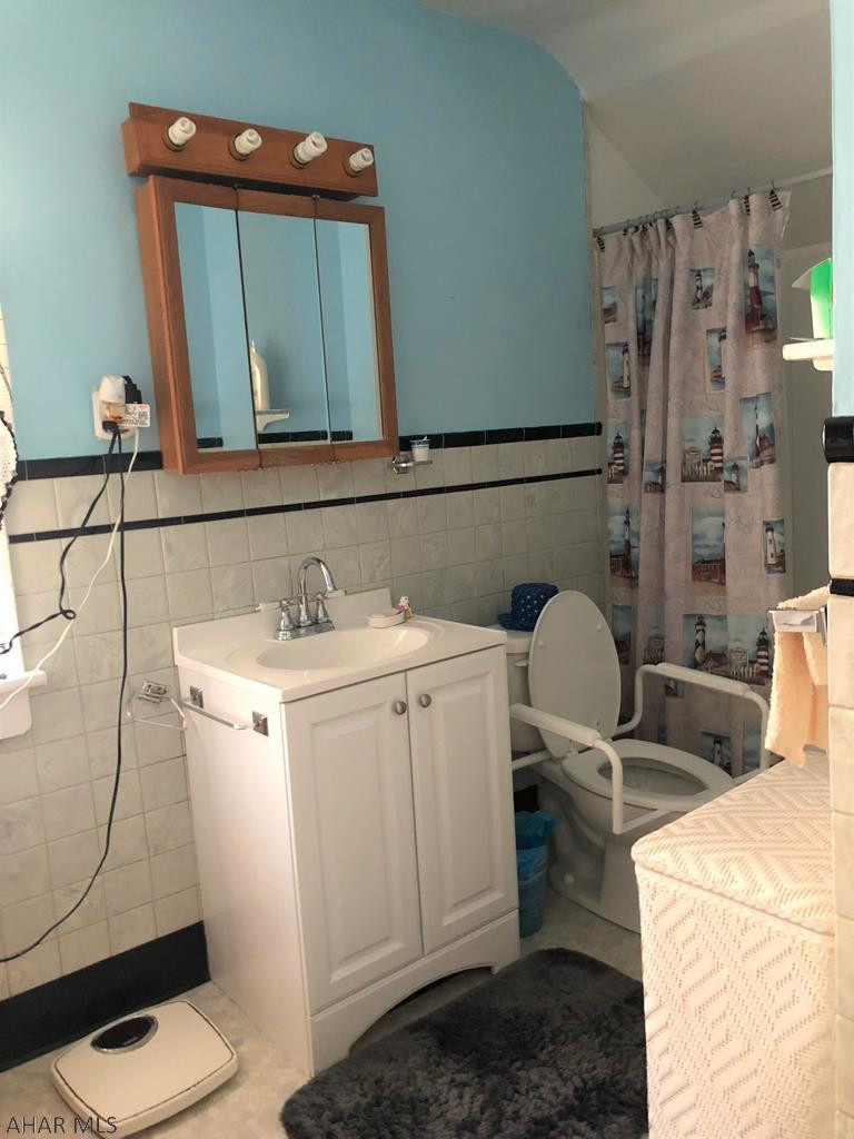 Calvert Hills - Residential