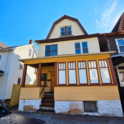Photo for 115 E 2nd Avenue