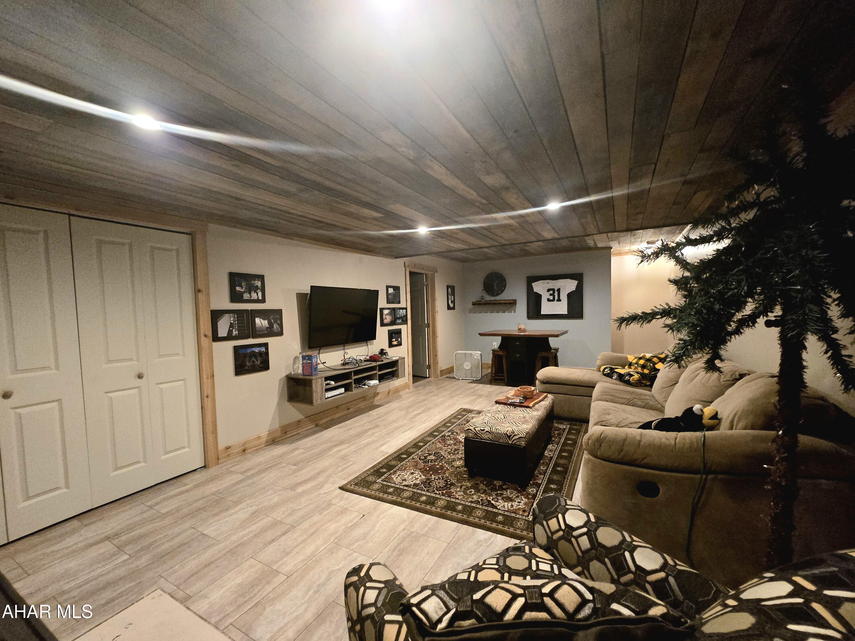 Scotch Valley - Residential