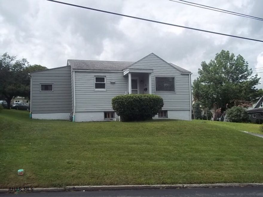 Cozy 2bd 1 ba 1 story home in Cresson borough.Updated bathroom new laminate flooring throughout. 1 car detached garage. All appliances included. Security camera system. Home warranty