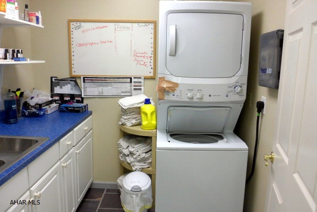 Unknown - Commercial Sale