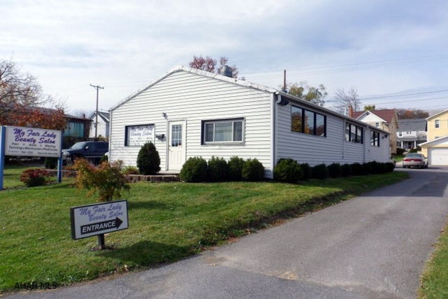 Beauty Salon - Well Established - State of the Art fully equipped salon.   Shop includes: front reception area, work area has 7 hair stations,  5 shampoo sinks, and 8 dryers, new hydraulic chairs, 2 additional rooms, also, waxing room, supply room, laundry room with double sink and new washer & dryer, utility room, large rear room for pedicures/manicure plus work station, separate owner station, 1/2 bath, kitchen with microwave and refrigerator, 1176 sq. ft. metal roof with lifetime warranty, NEW gas furnace/central air, insulation, 2 sheds, public water plus huge well on site  lot 100 x 120, 16 parking spaces, easy access..$159,900