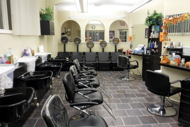 Unknown - Commercial Sale