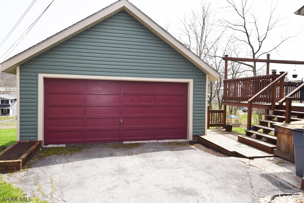 Hollidaysburg - Residential