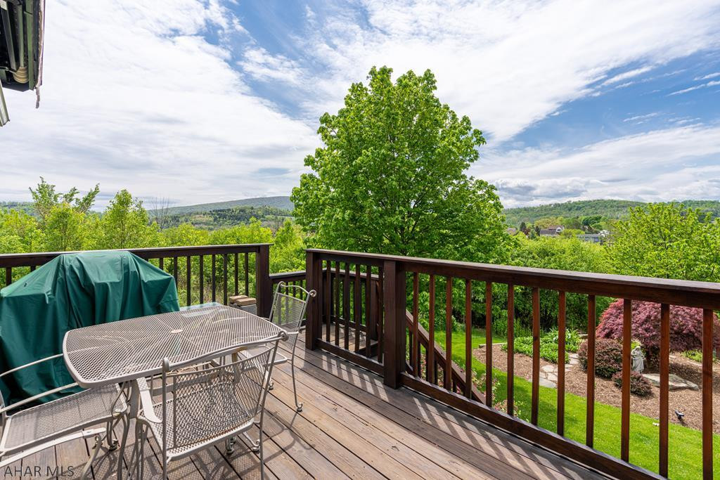 Holiday Hills - Residential