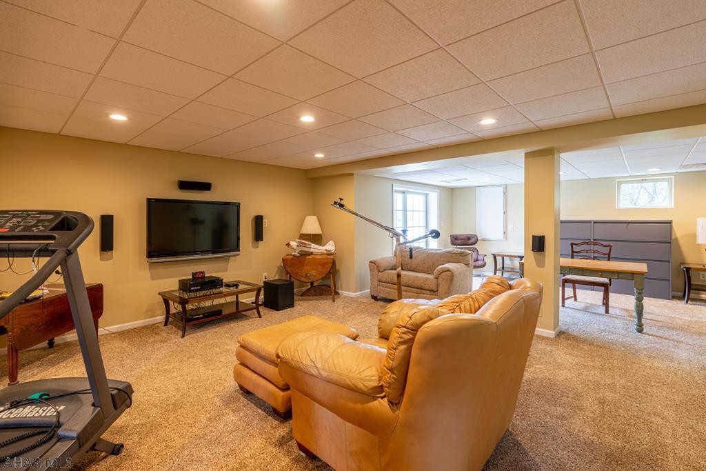 Holiday Hills - Residential