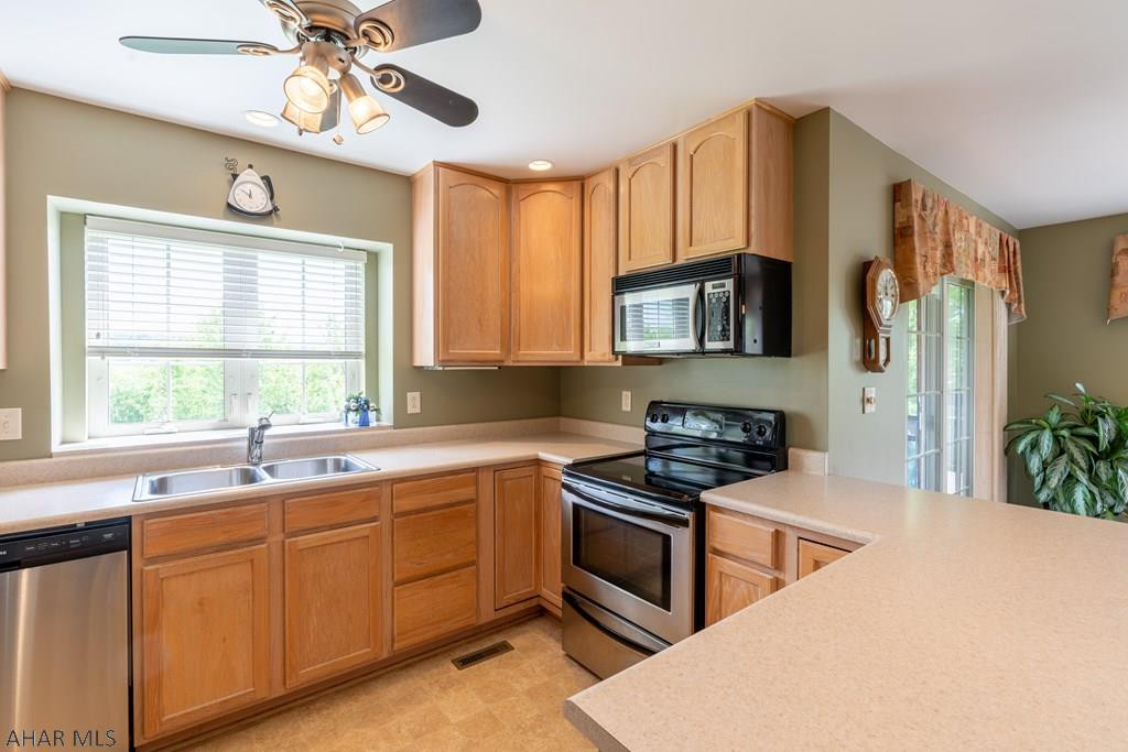 Holiday Hills - Residential