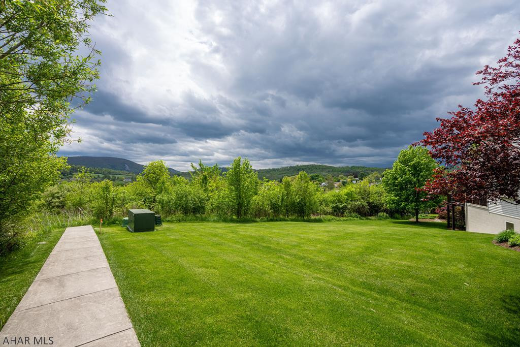 Holiday Hills - Residential