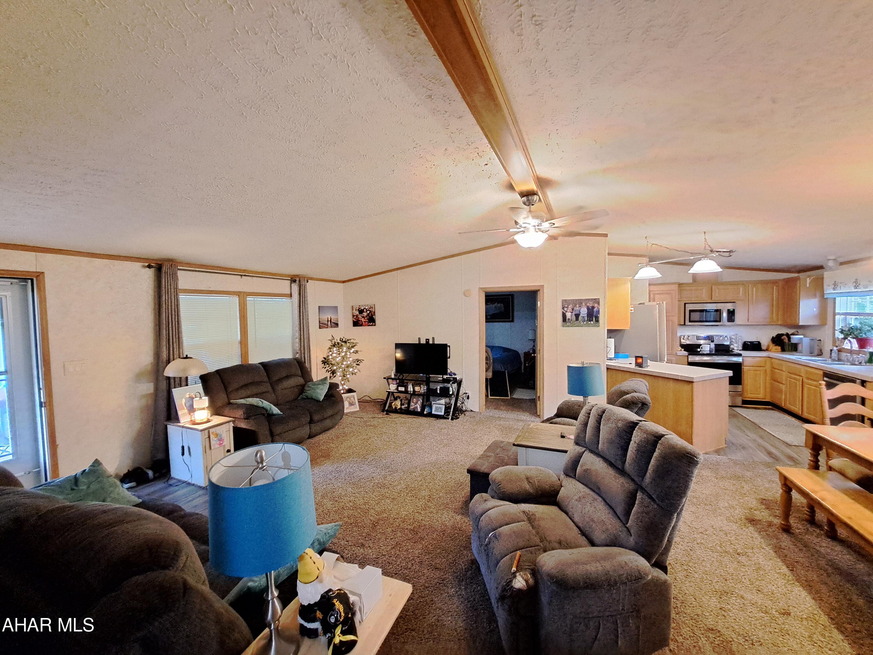 Laurel Woods - Residential