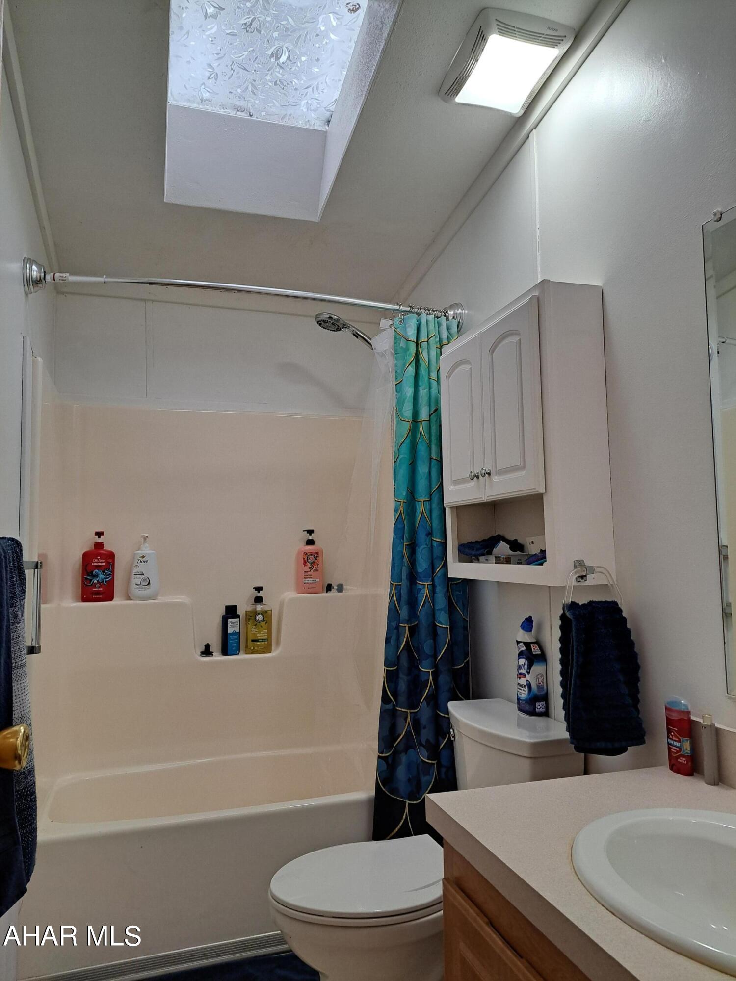 Laurel Woods - Residential