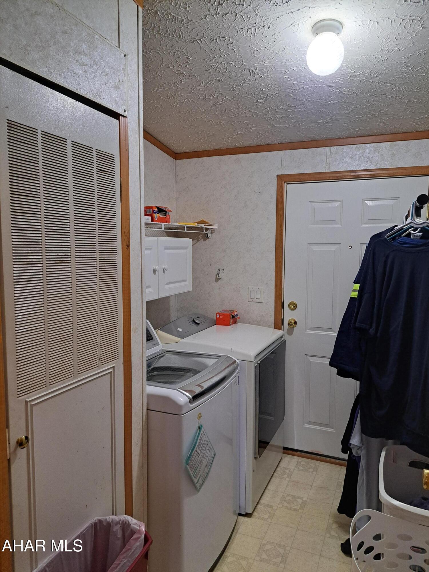 Laurel Woods - Residential