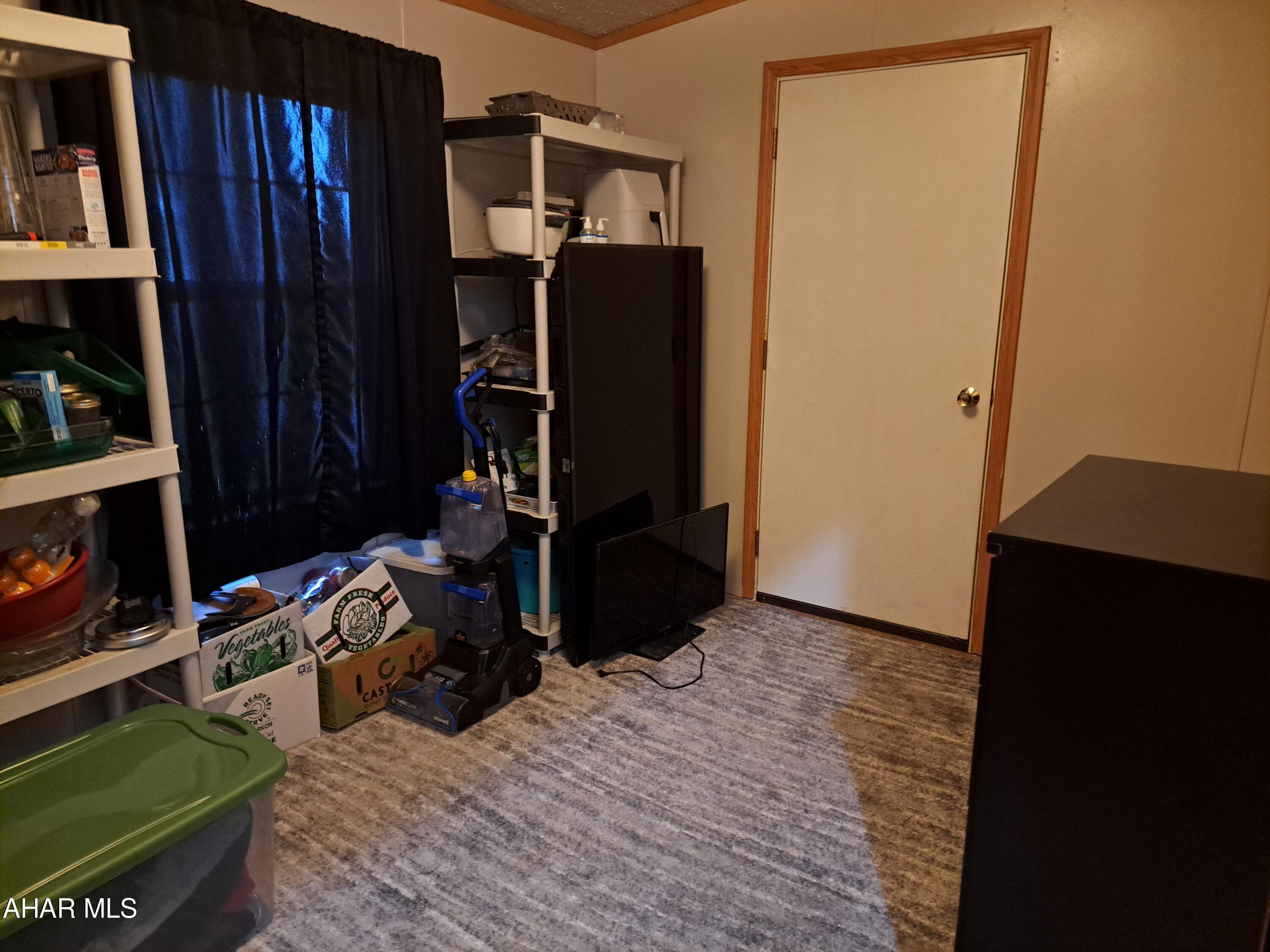 Laurel Woods - Residential