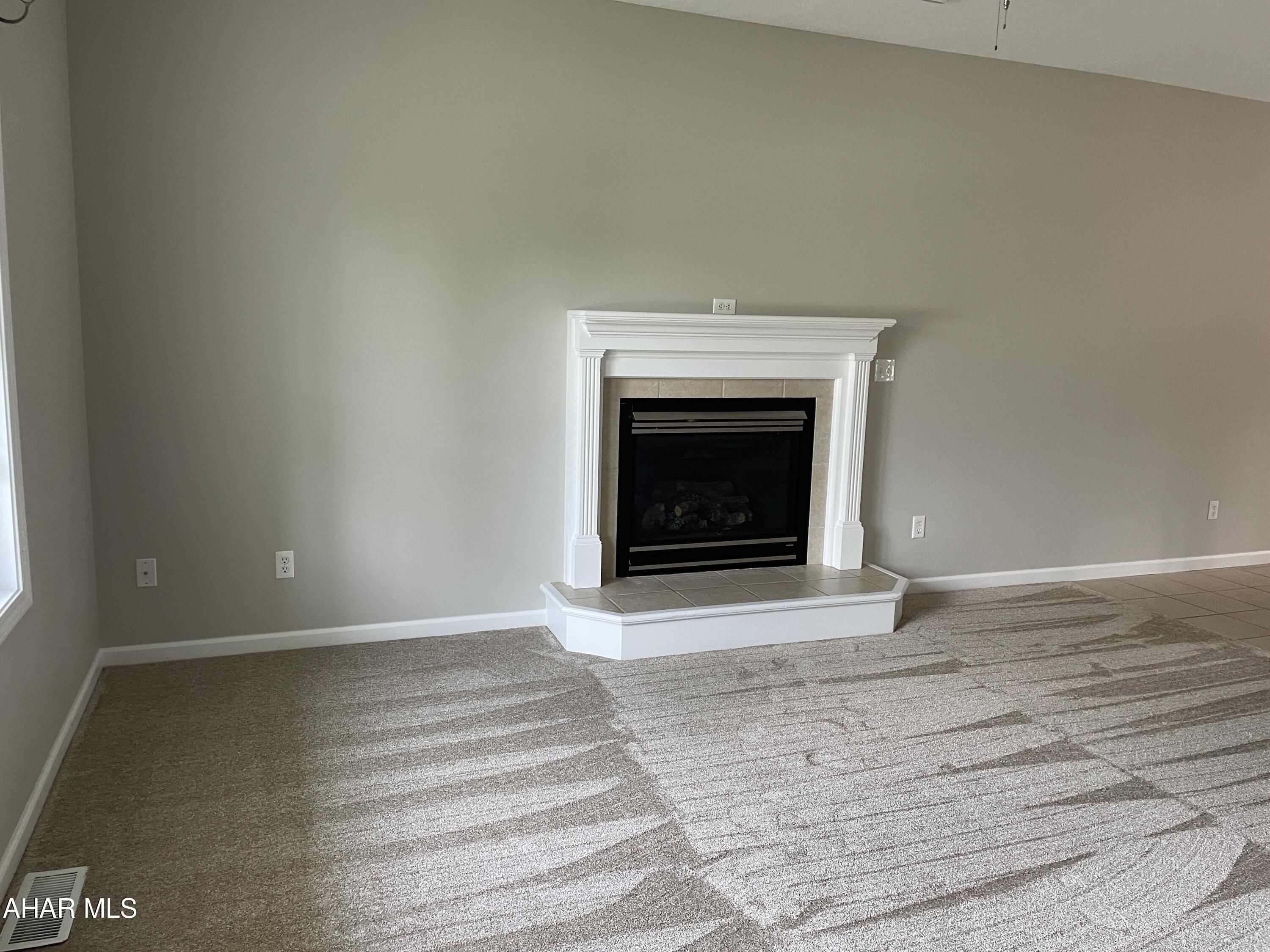 Church Hill Manor - Residential