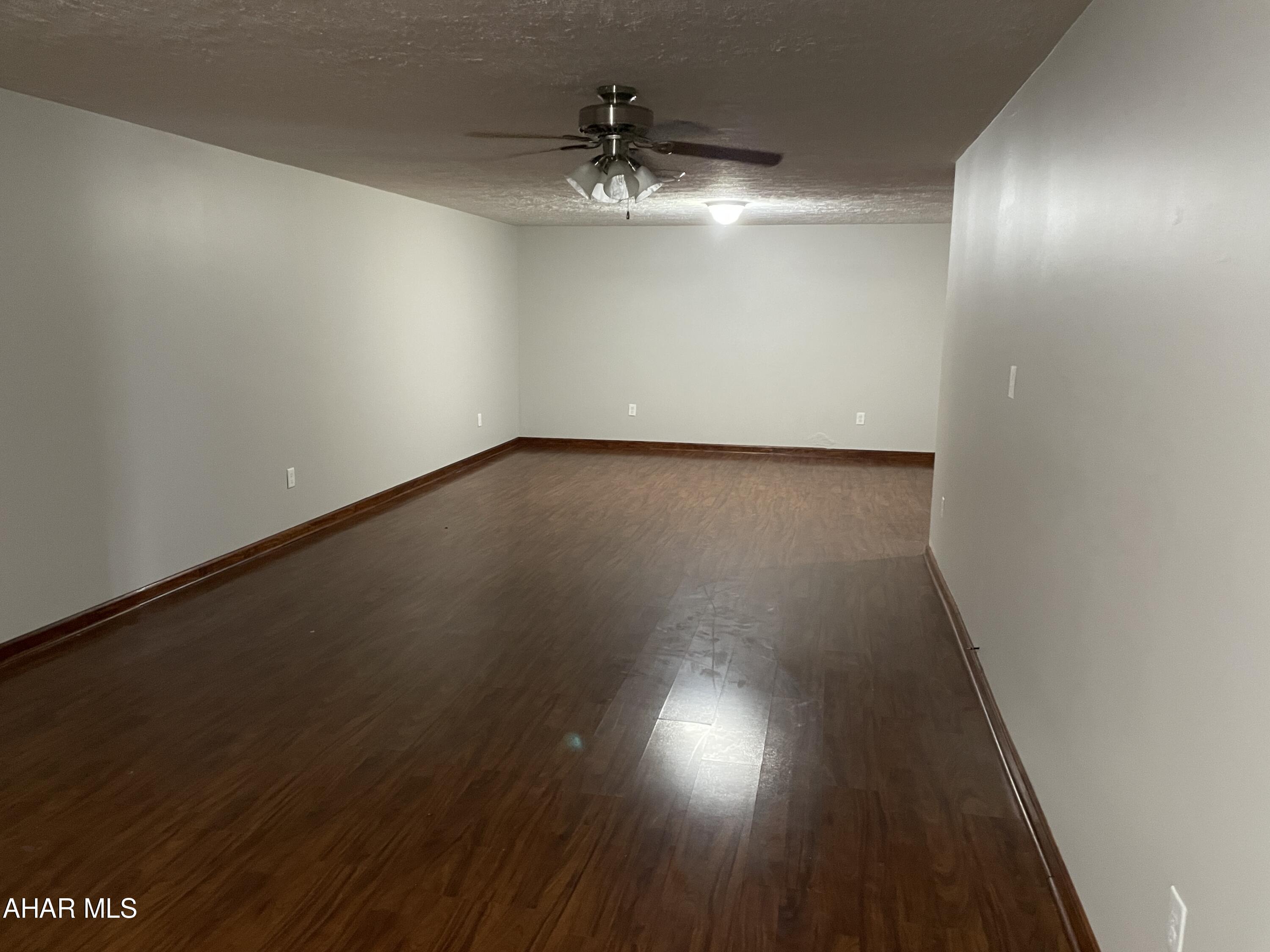 Church Hill Manor - Residential