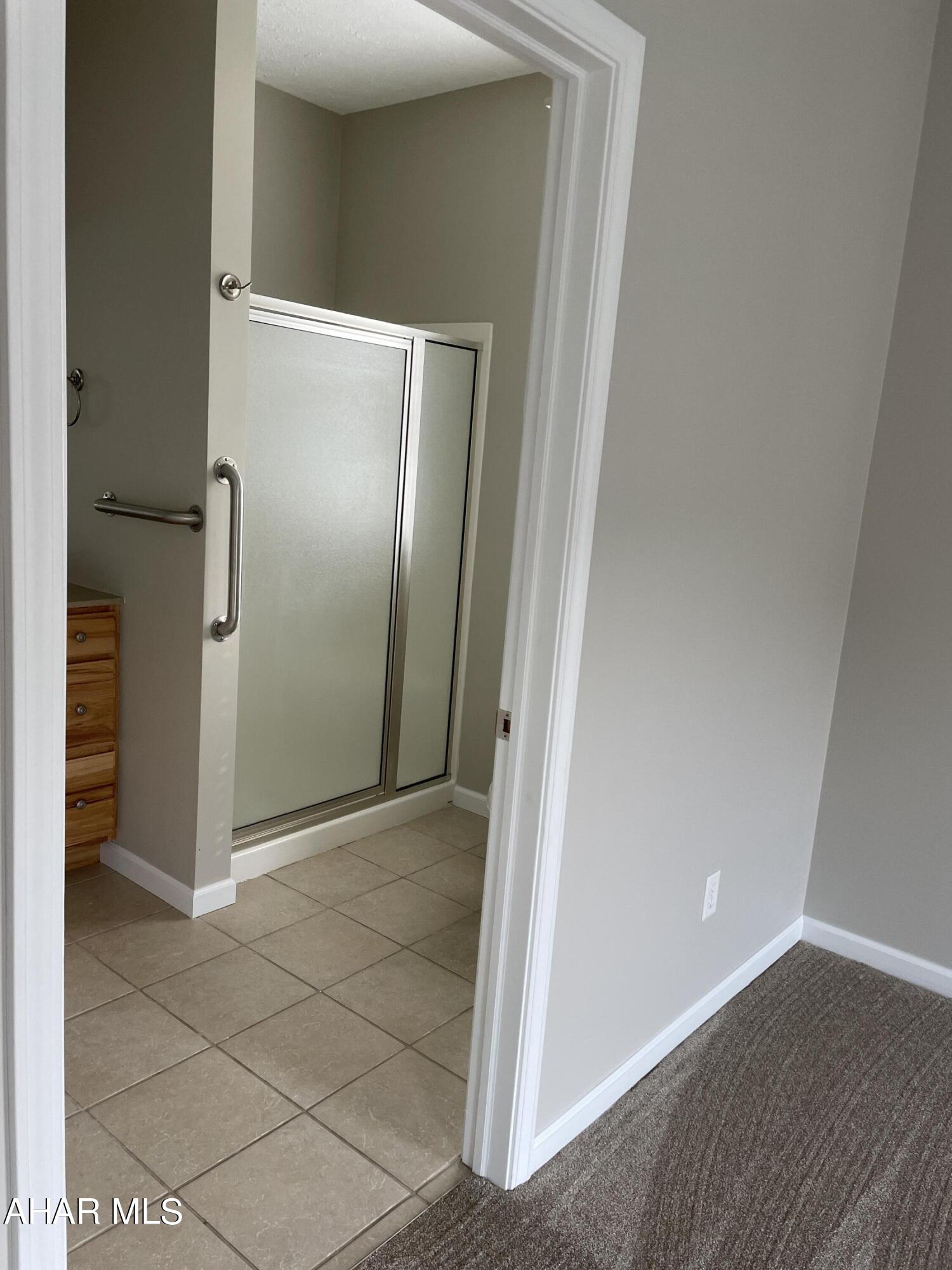 Church Hill Manor - Residential