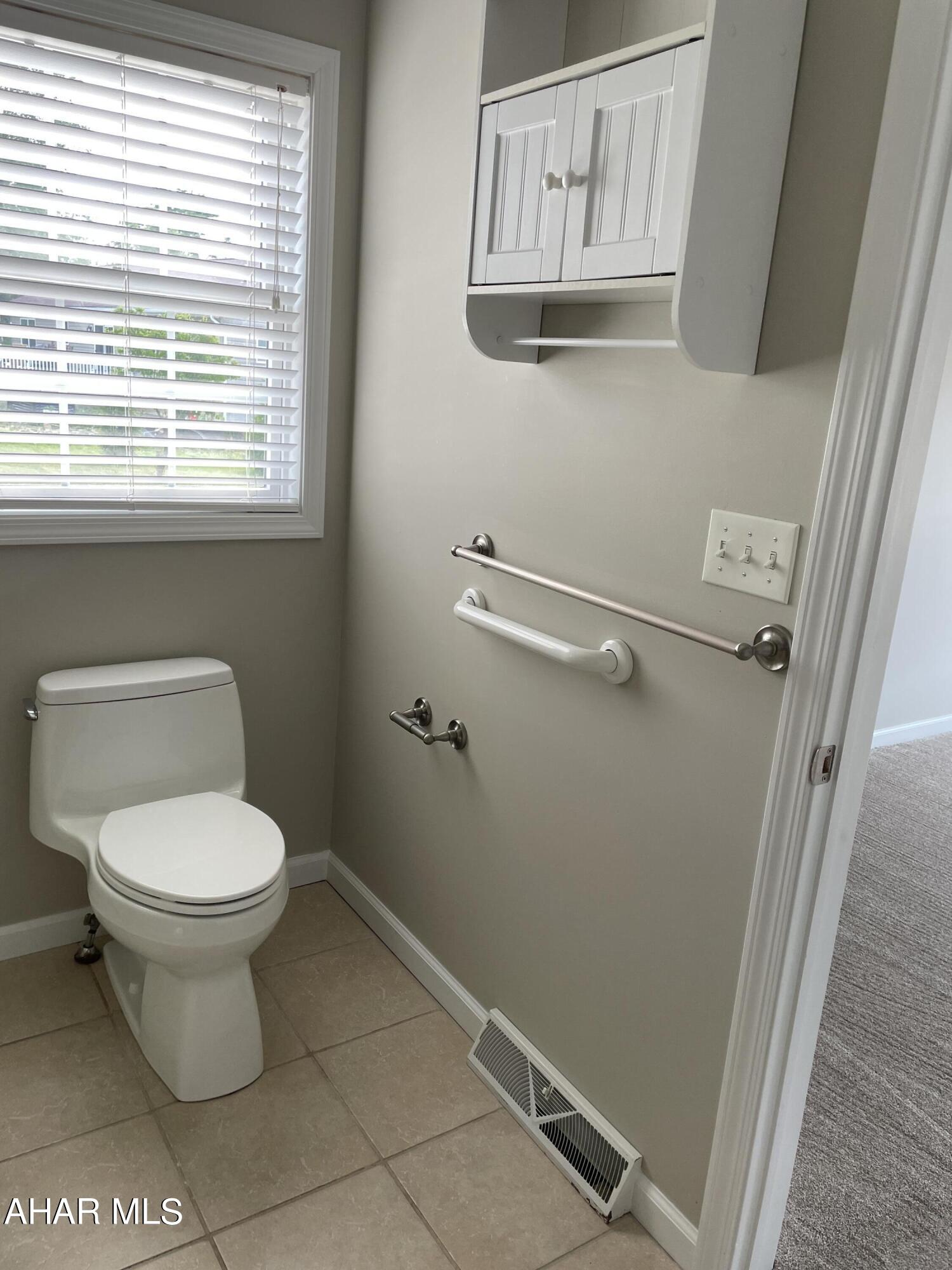 Church Hill Manor - Residential