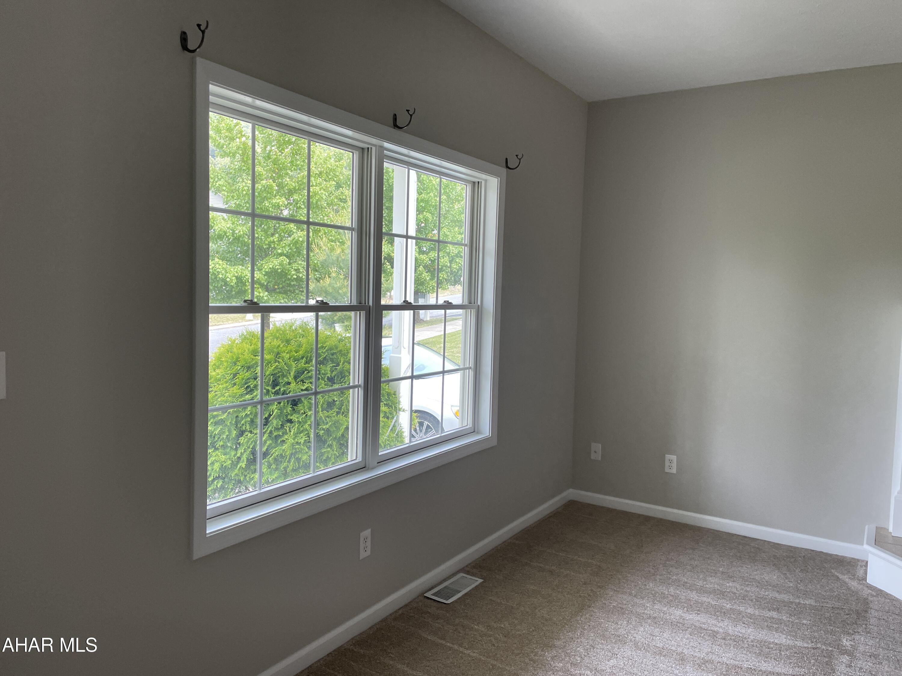 Church Hill Manor - Residential