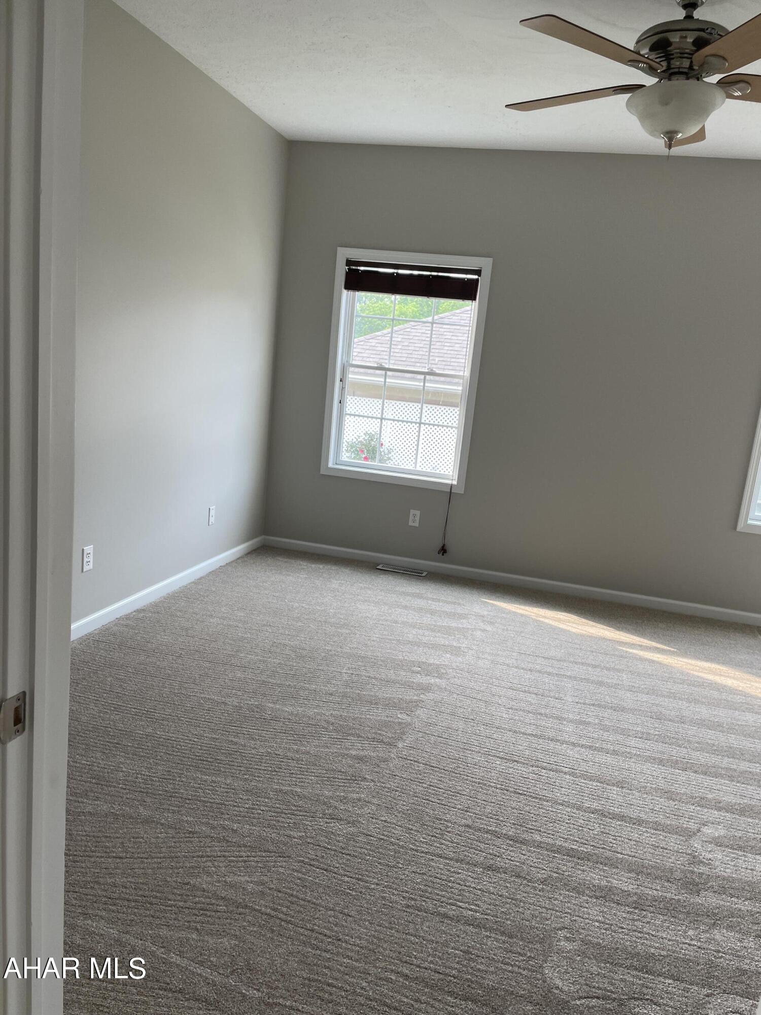 Church Hill Manor - Residential