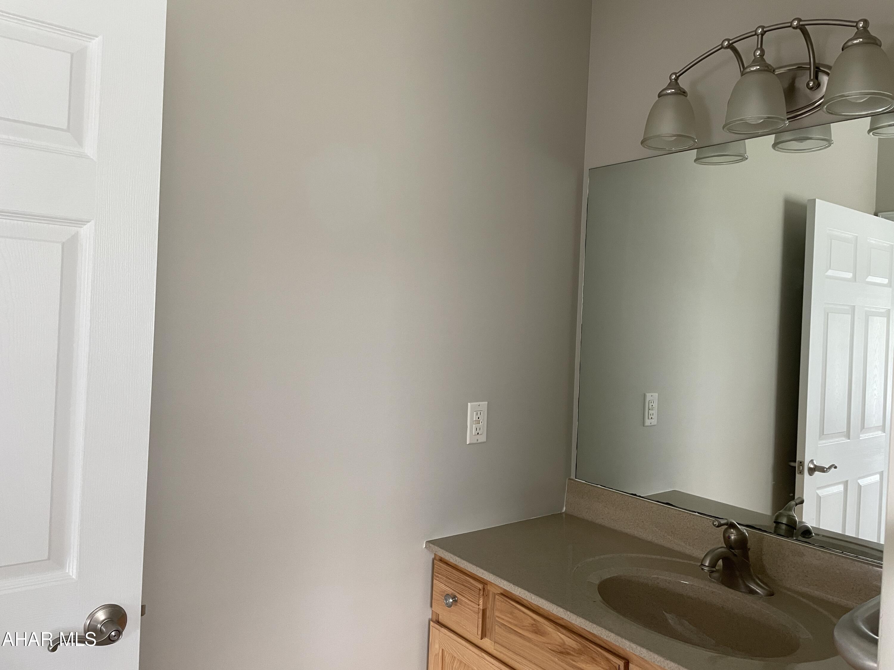 Church Hill Manor - Residential