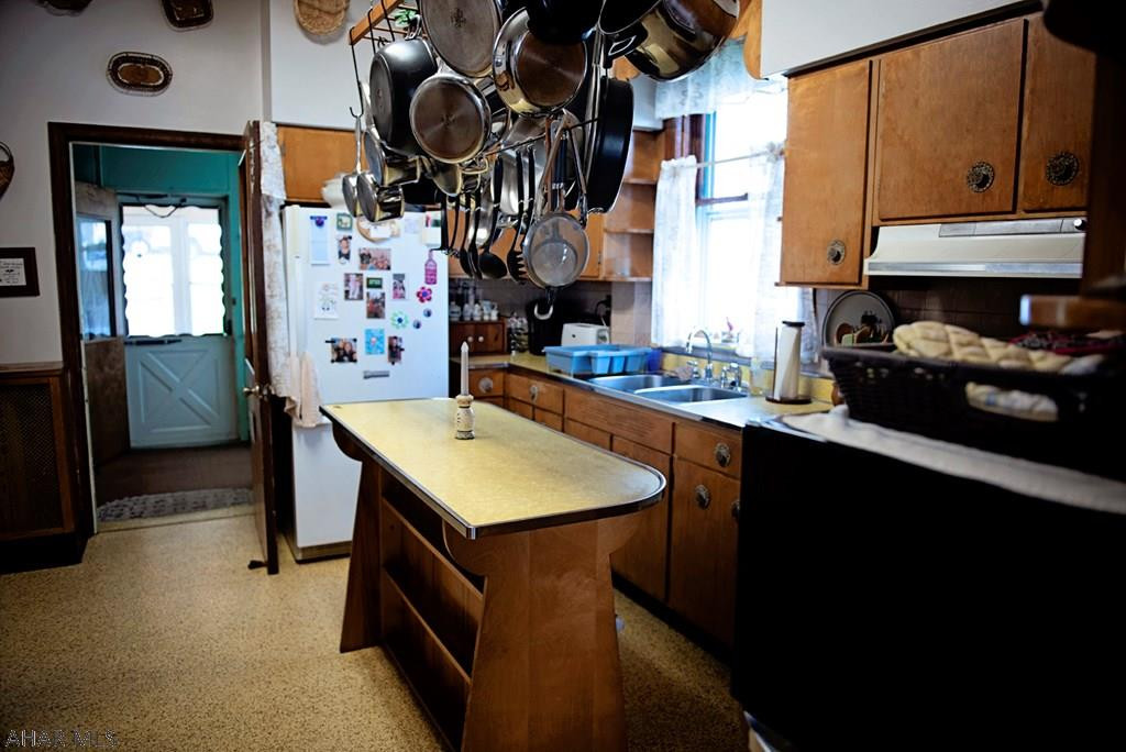 Unknown - Residential