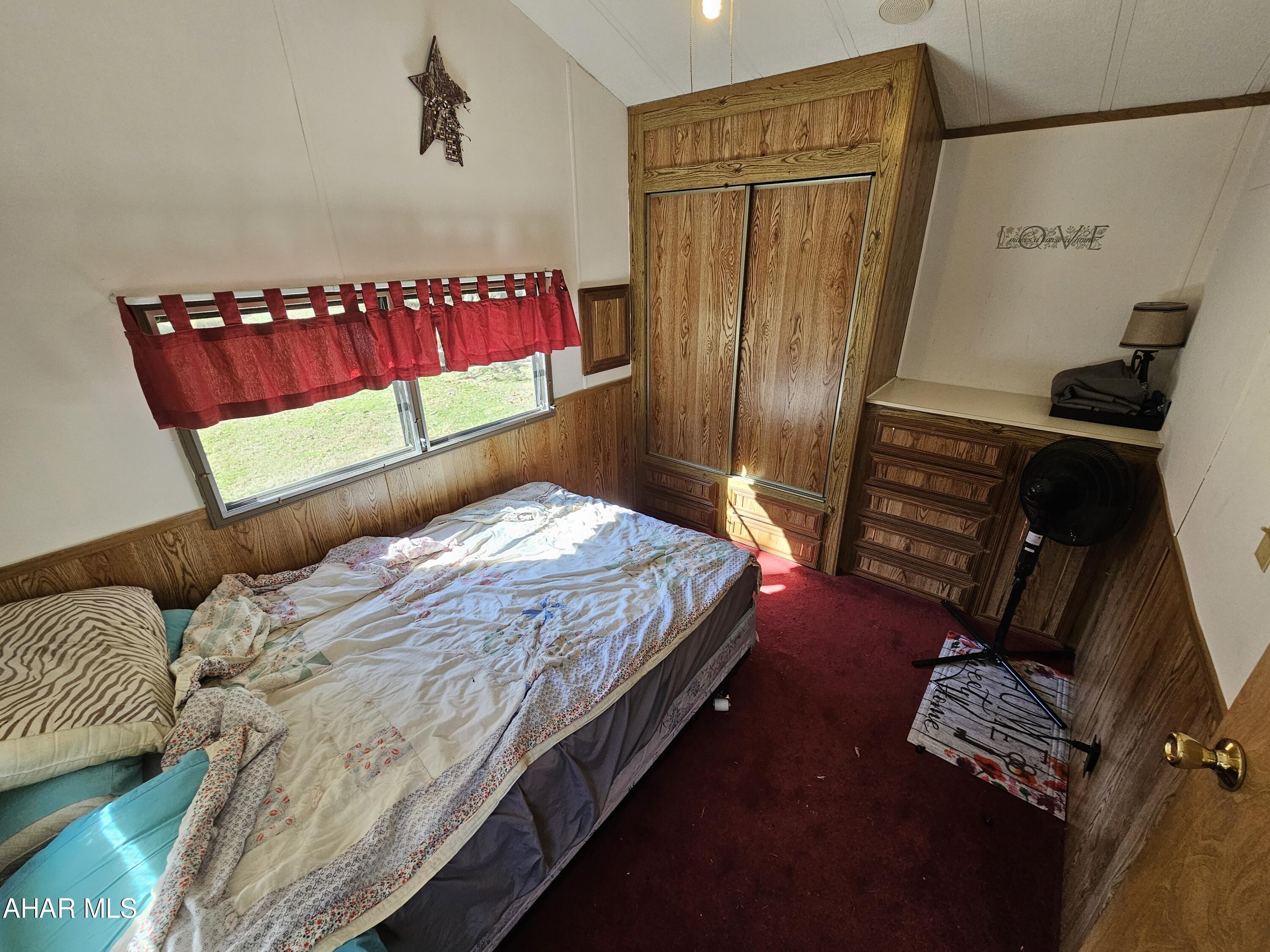 Glendale Yearound - Residential