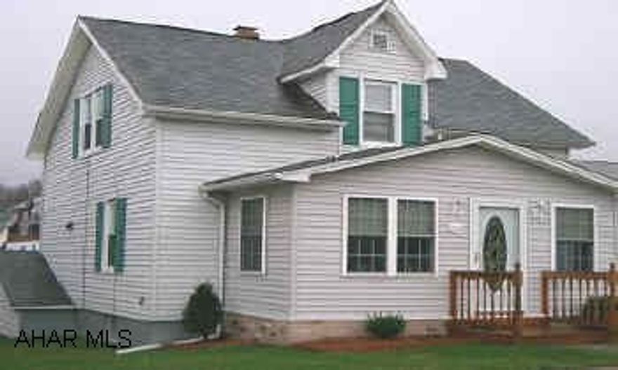 MAINTENANCE FREE EXTERIOR. BEAUTIFULLY REMODELED 1.5 STORY HOME. NEWER KITCHEN, WINDOWS, FINISHED GAME ROOM IN BASEMENT. COVERED DECK IN REAR OF HOME.