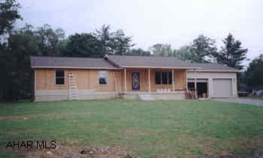 NEW CONSTRUCTION. 3BR, 2BA.  MANY UPGRADES, HARDWOOD FLOORS, TILE FLOORS, AND ALL OAK KITCHEN.  LARGE BASEMENT, PRIVATE REAR YARD.