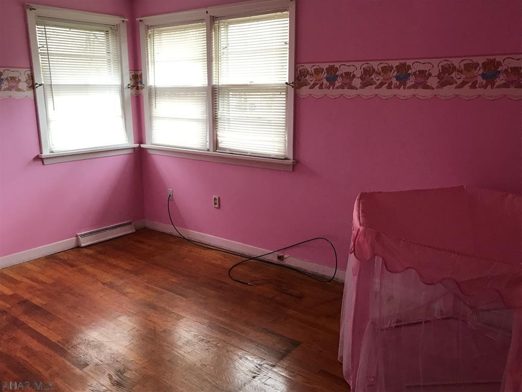 Juniata Gap - Residential