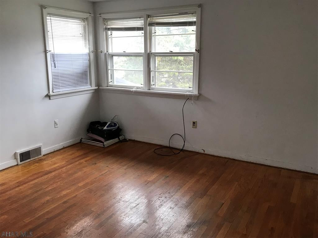 Juniata Gap - Residential