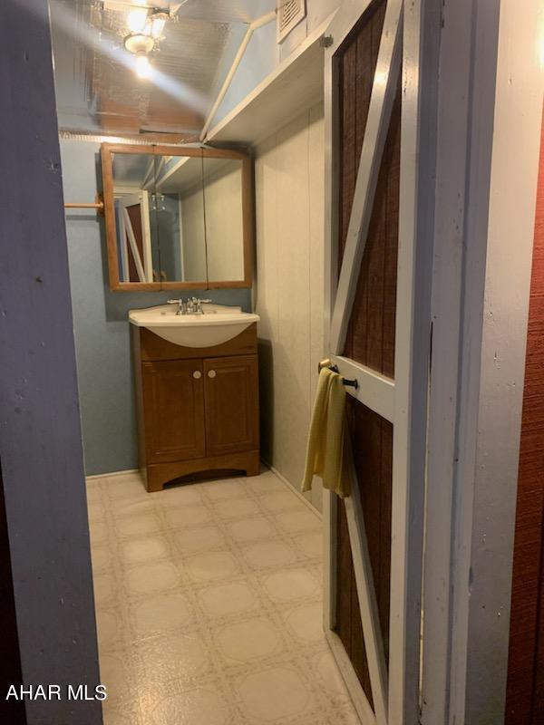 Glendale Yearound - Residential