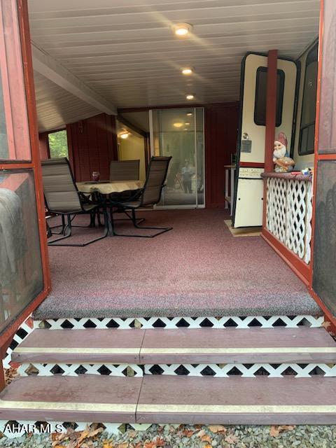 Glendale Yearound - Residential