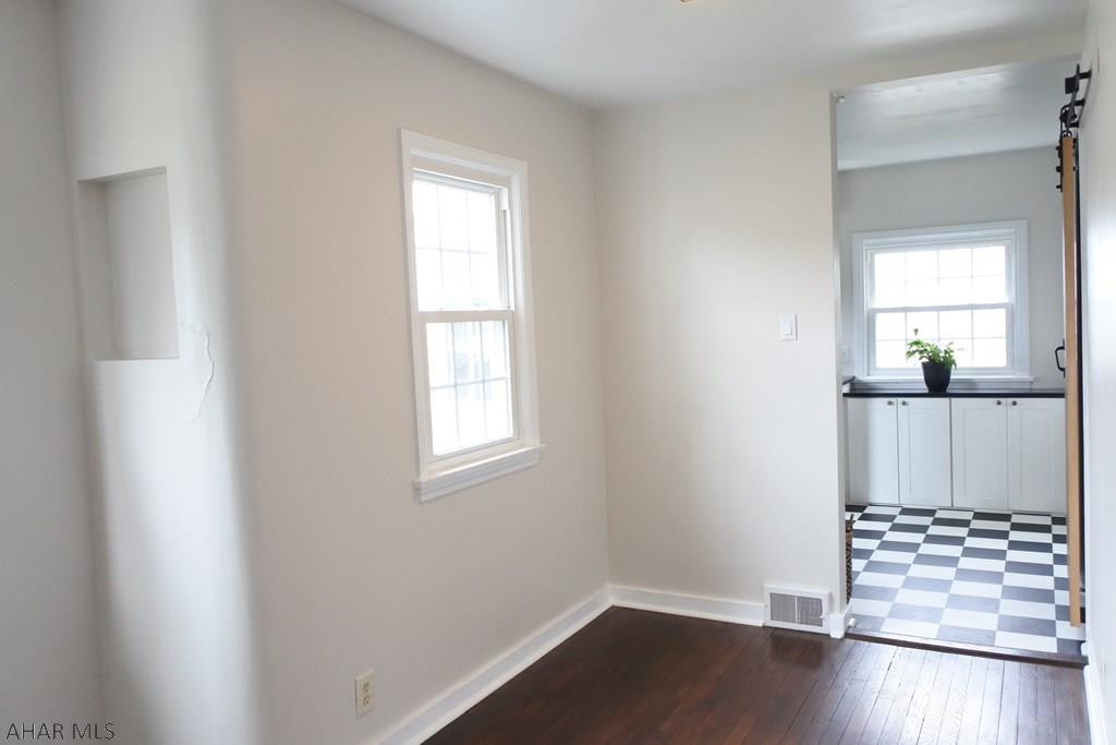 Llyswen - Residential