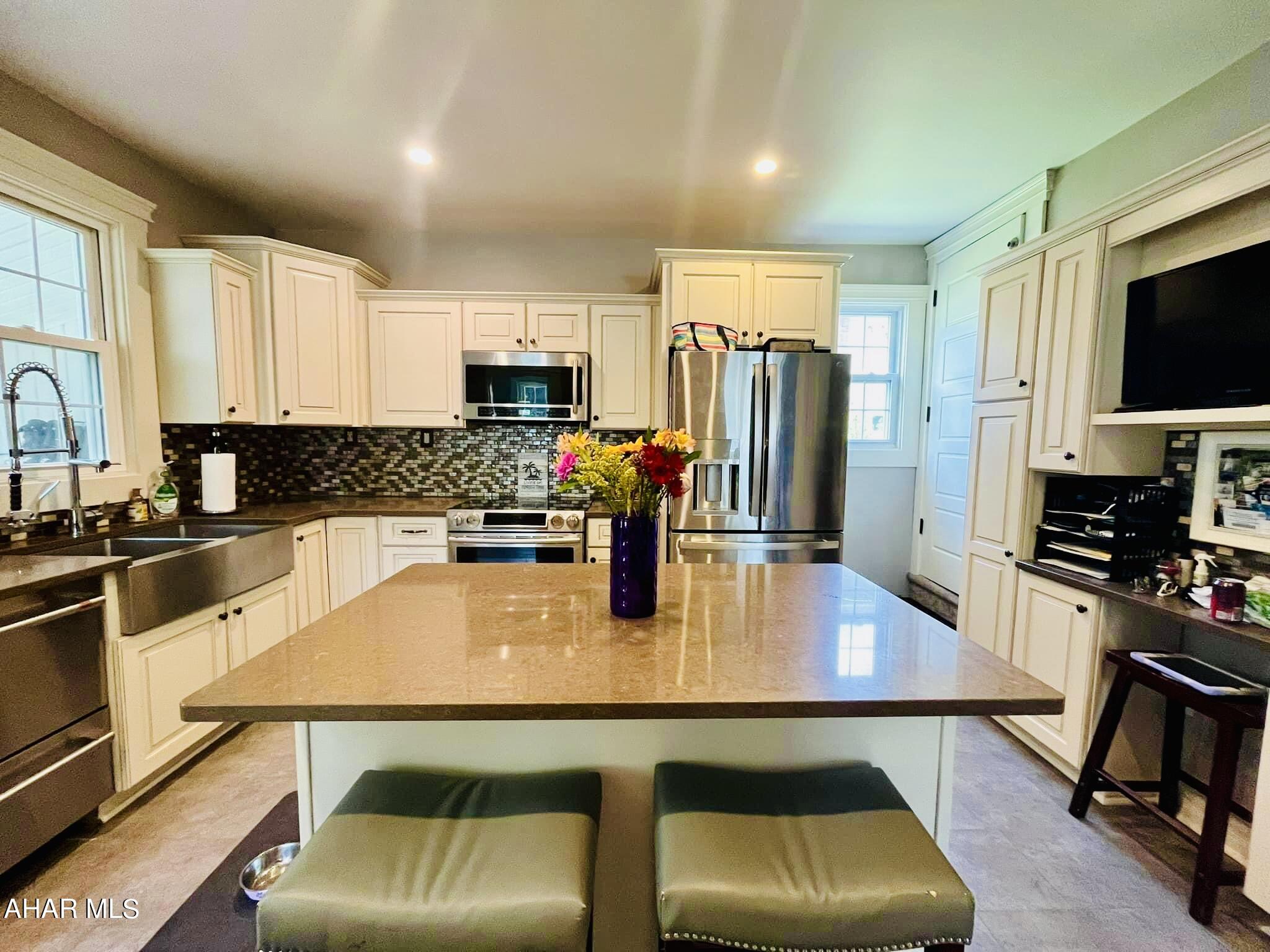 Llyswen - Residential