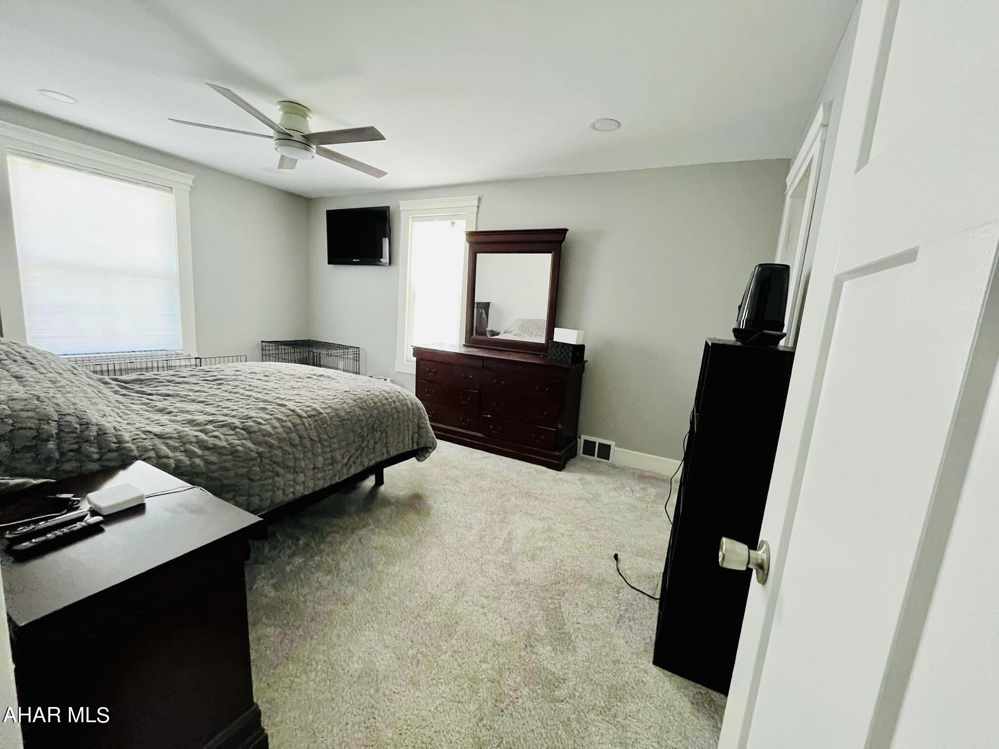 Llyswen - Residential