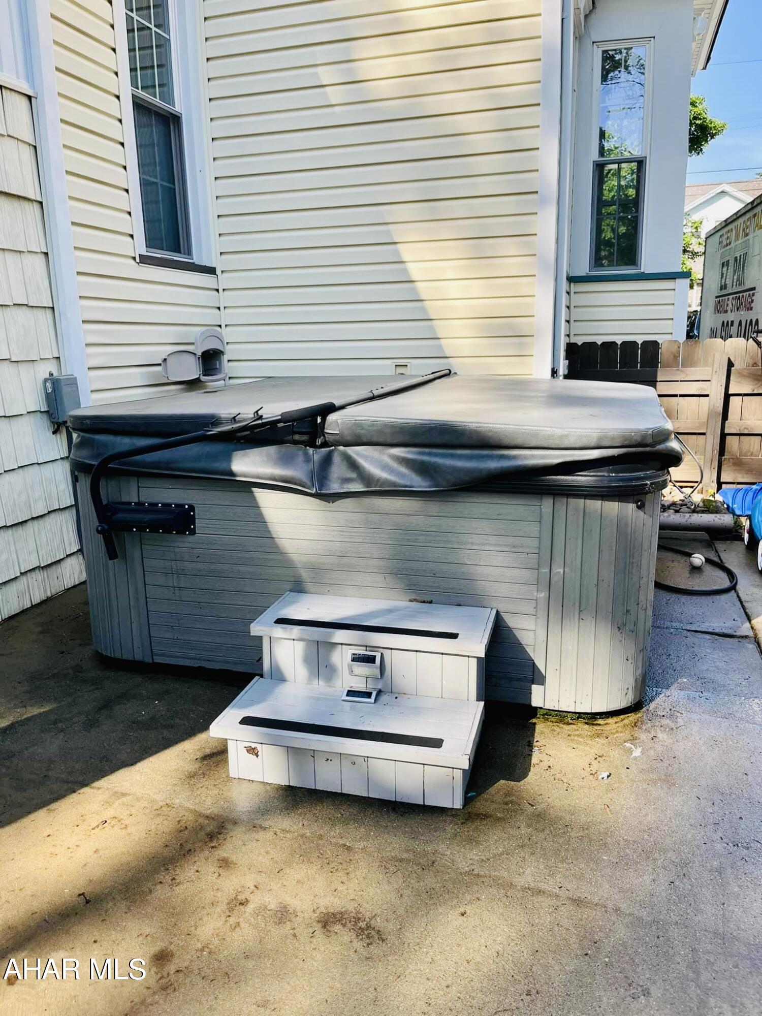 Llyswen - Residential