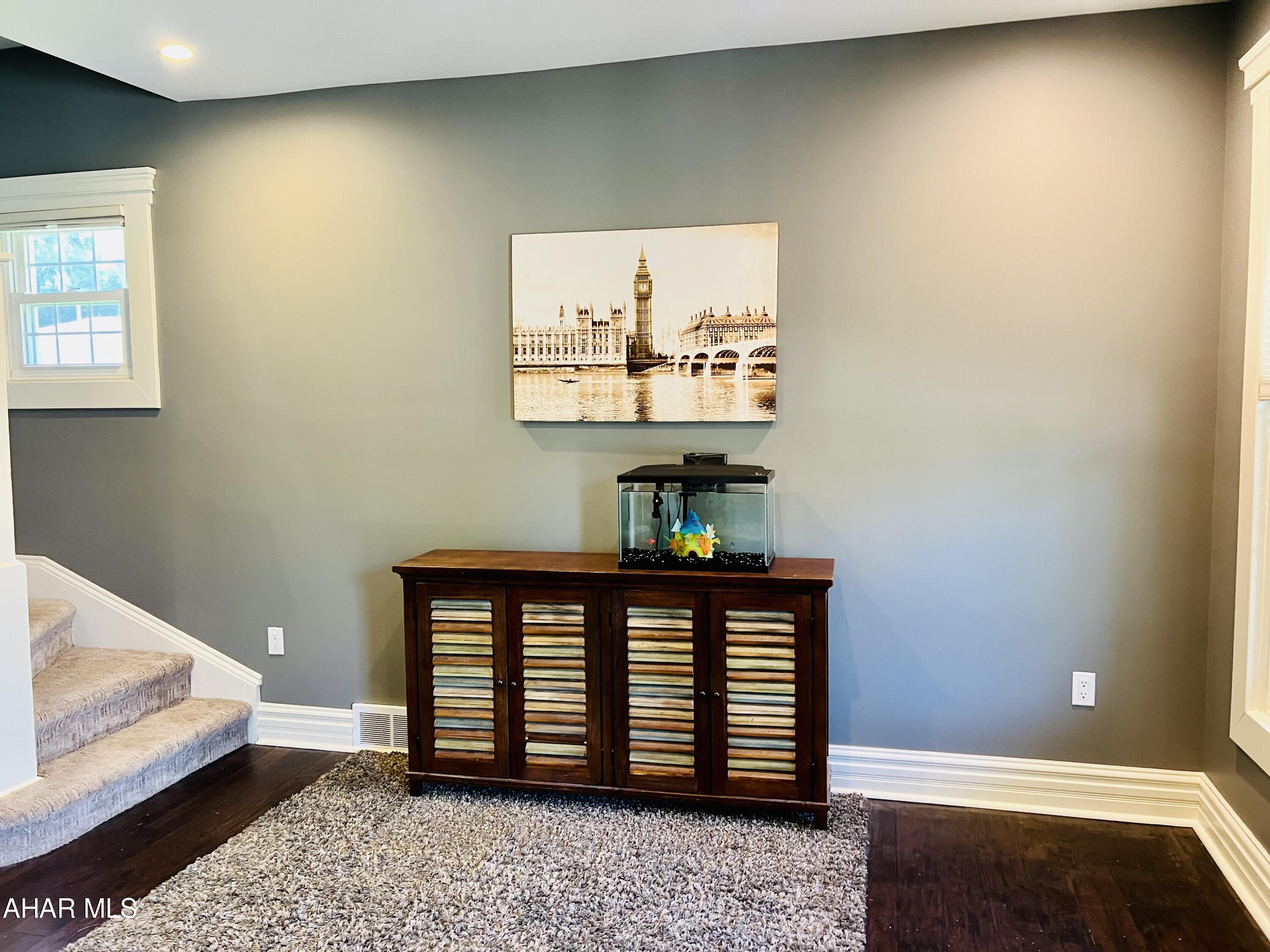 Llyswen - Residential