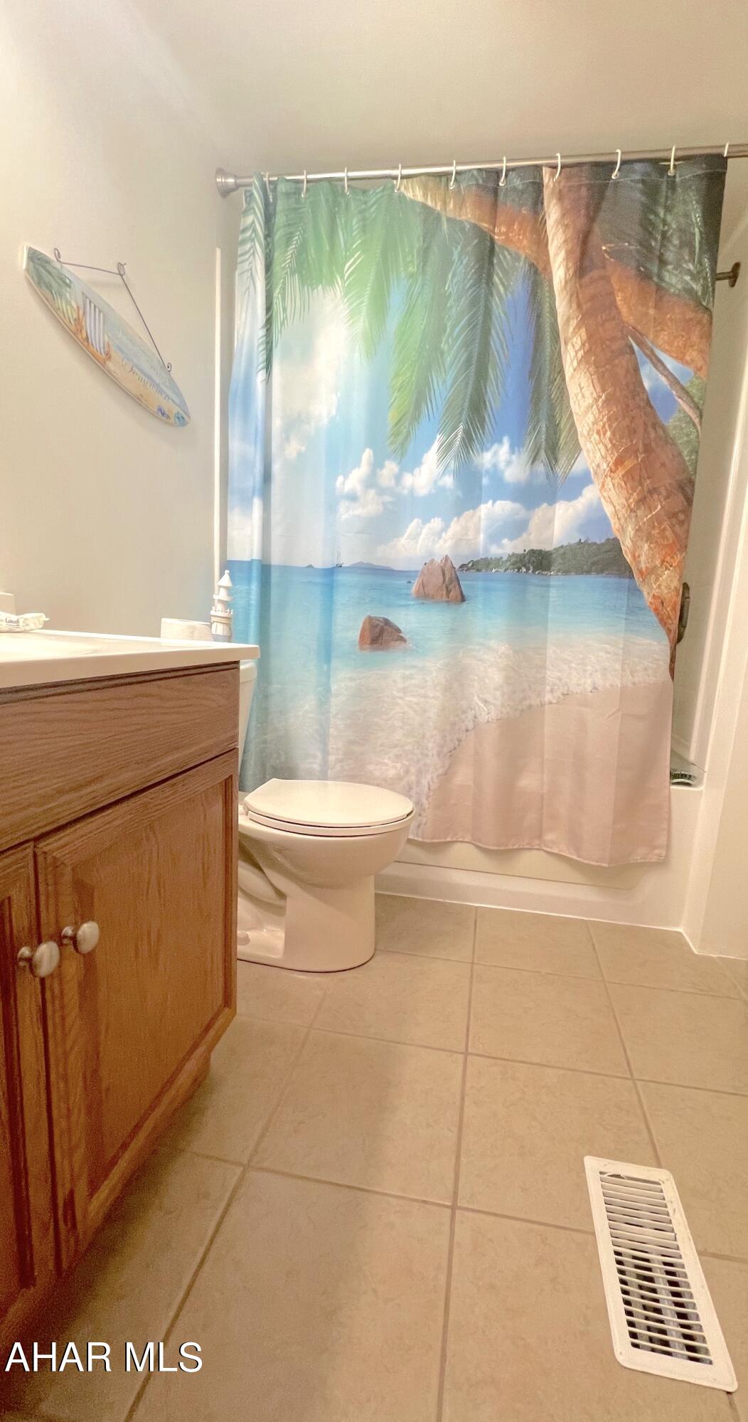 Glendale Yearound - Residential