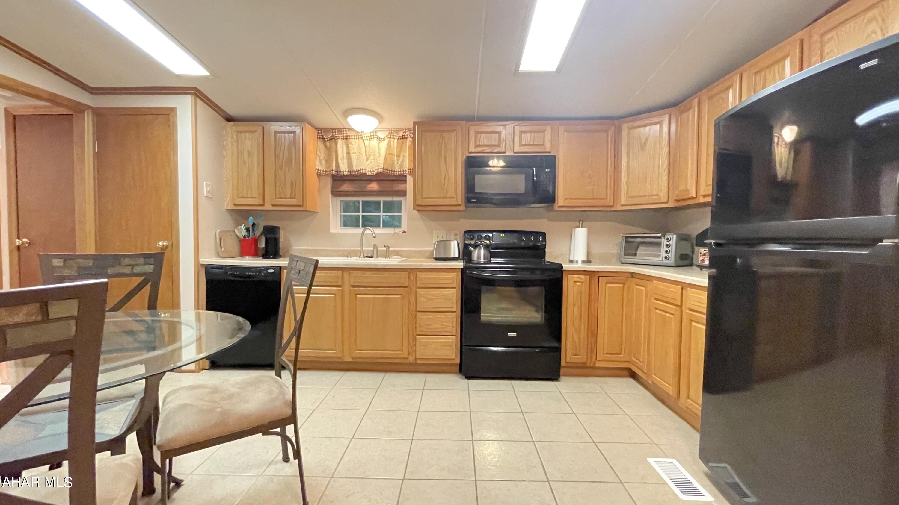 Glendale Yearound - Residential